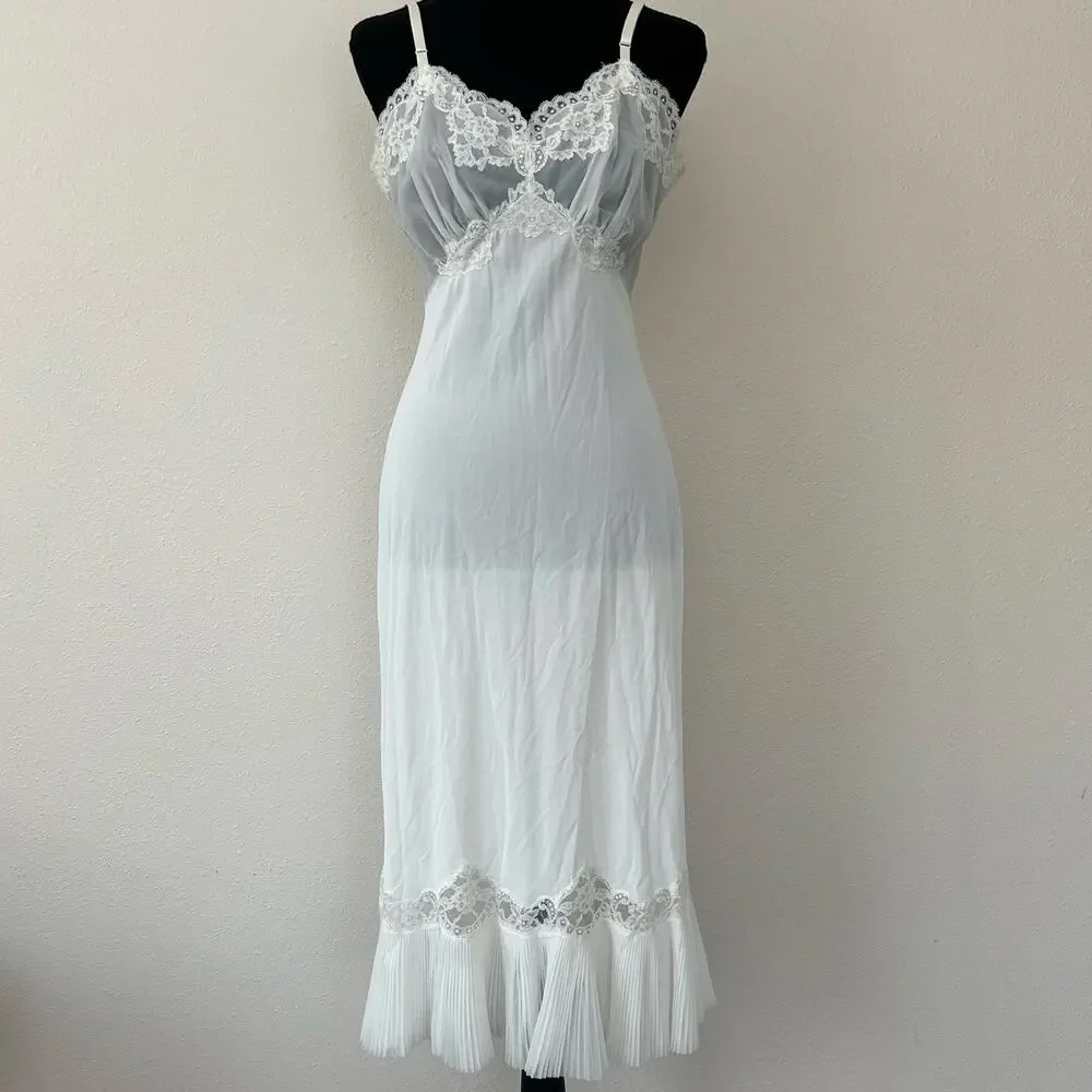 Vintage Vanity fair slip dress babydoll lace top 80s 90s  pleated hem 34 tall - Picture 2 of 16